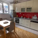Beautiful Centre Apartment! *