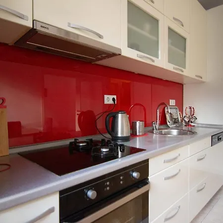 Daire Beautiful Centre Apartment!