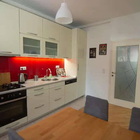 Beautiful Centre Apartment! Saraybosna