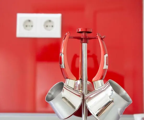 Beautiful Centre Apartment!